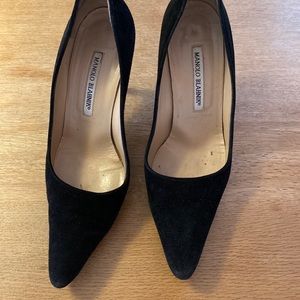 Manolo Blahnik suede heels size 37